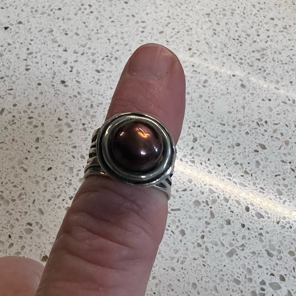 Wide Open Weave Sterling Sterling Brown Pearl Ring. Size 6 - Picture 2 of 6